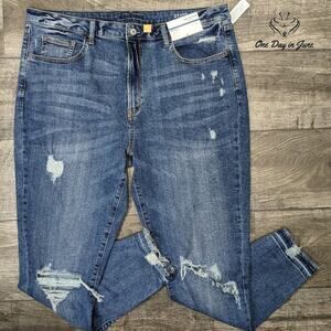 Arizona Jean Co. Juniors Hi Rise Skinny Jeans Size 21